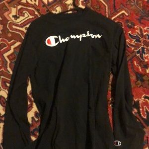 Long sleeve Champion shirt